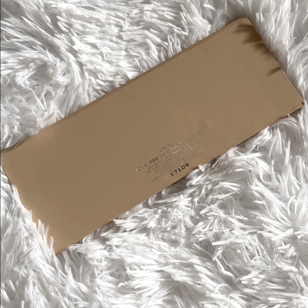 Lorac Pro 3 Eyeshadow Palette - Picture 5 of 6